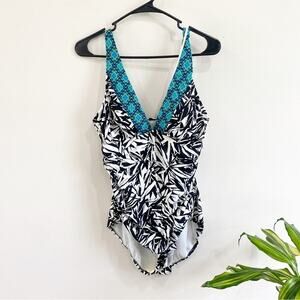 NWOT Costal Blue One Piece V Neck Flattering Swimsuit Size Large